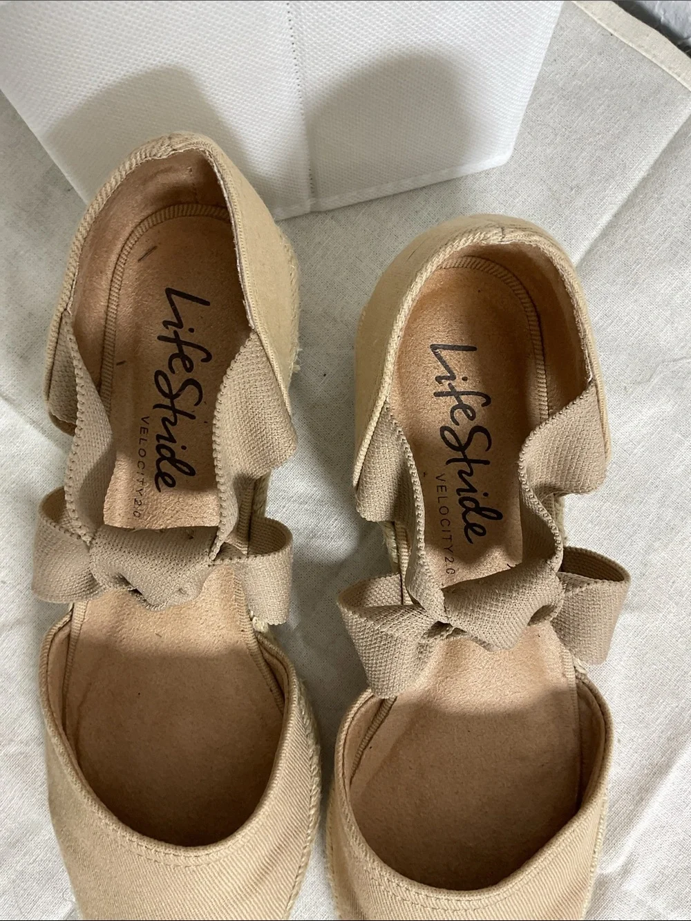 LifeStride Kascade Taupe Espadrille Wedge Sandals Size 7.5M